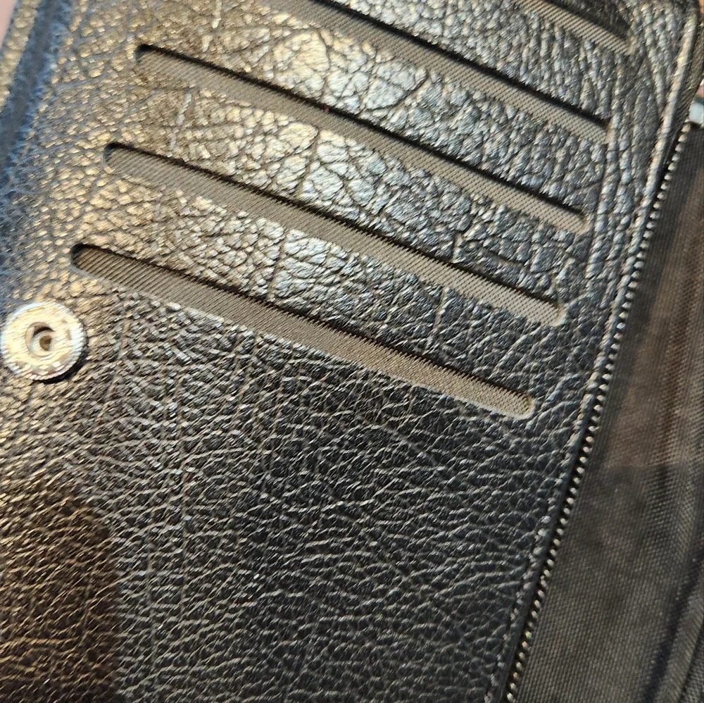 Gone With the Wind Vinyl Wallet Wristlet - Picture 7 of 8